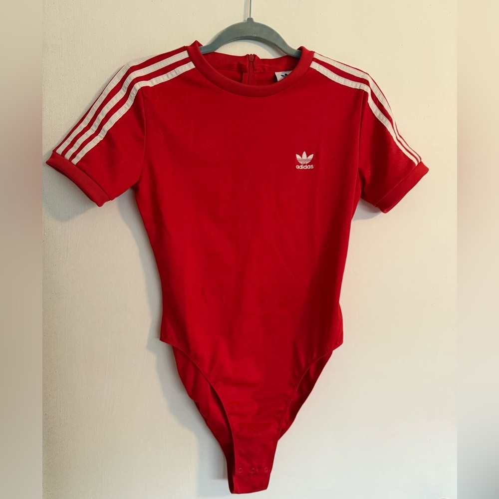 Adidas Trefoil Red Short Sleeve Bodysuit Size Small